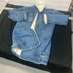 Denim Sherpa-Lined Trucker Jacket in Medium Blue